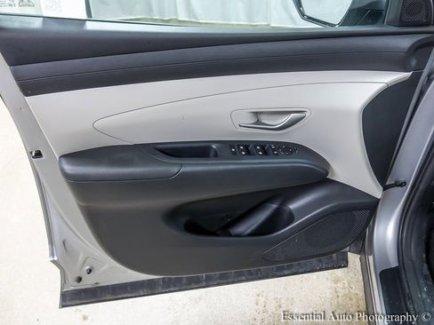 Used 2025 Hyundai Tucson SEL image 18