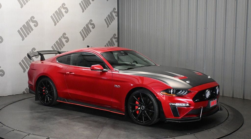 Used 2023 Ford Mustang GT Premium RWD image 3