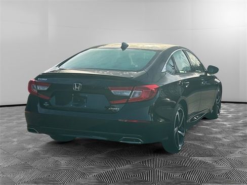 Used 2022 Honda Accord Sport image 5
