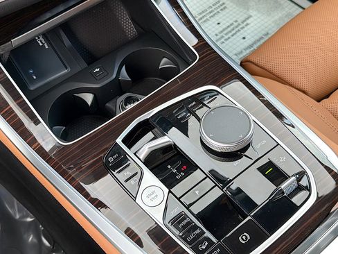 New 2026 BMW X5 xDrive50e w/ M Sport Package image 29