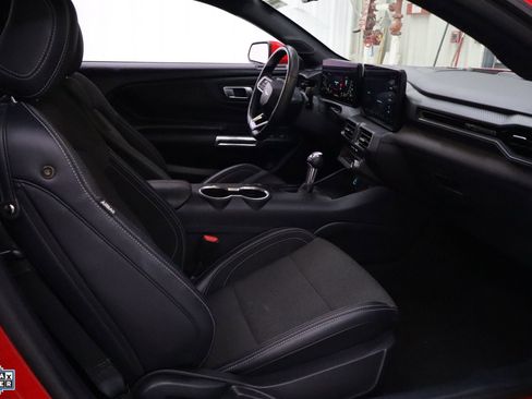 Certified 2024 Ford Mustang Coupe image 24