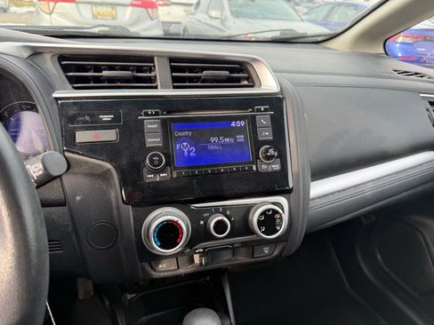 Used 2016 Honda Fit LX image 9