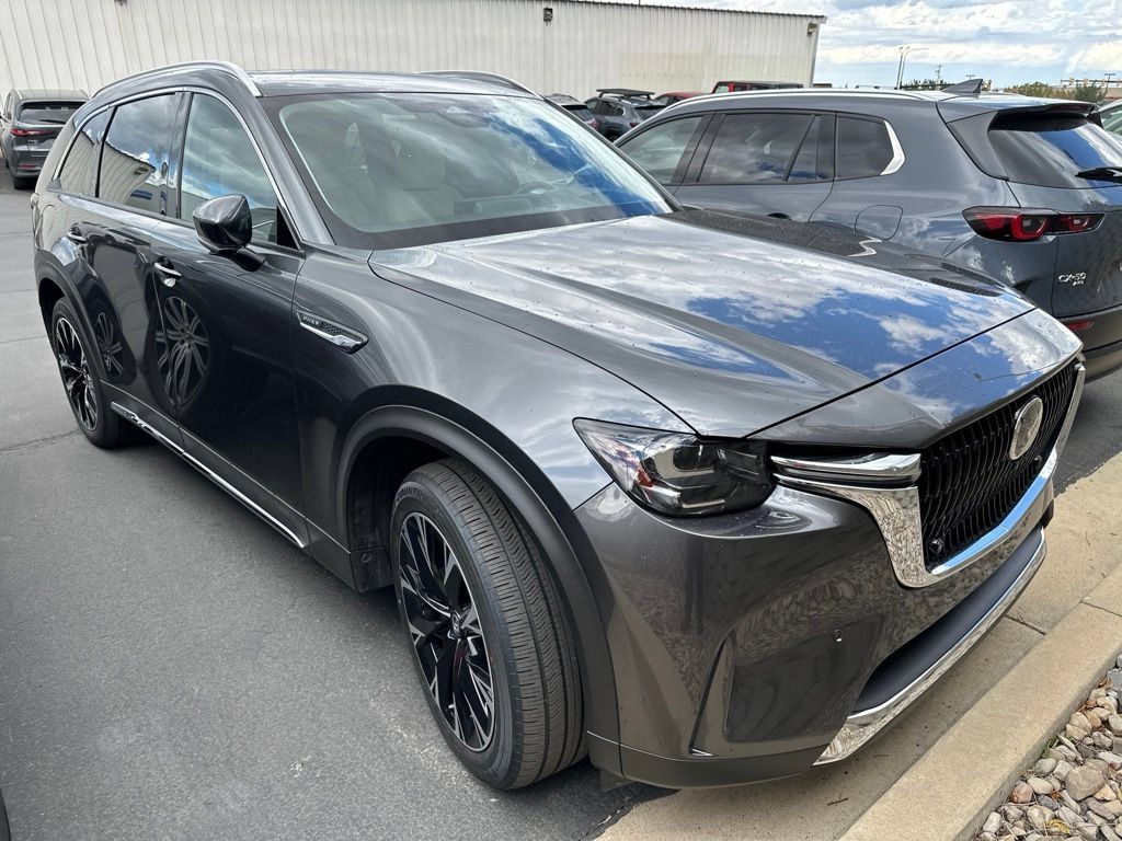 Used 2024 MAZDA CX-90 Plug-In Hybrid w/ Premium Plus AWD/4WD image 2