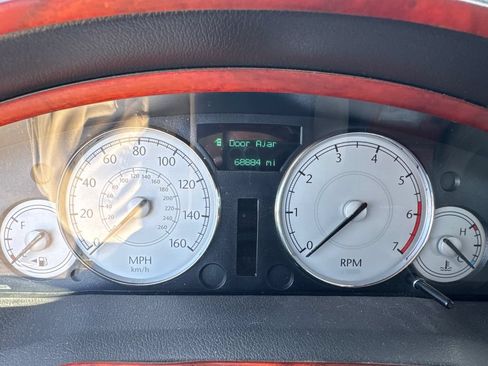 Used 2006 Chrysler 300 C w/ Protection Group II RWD image 13
