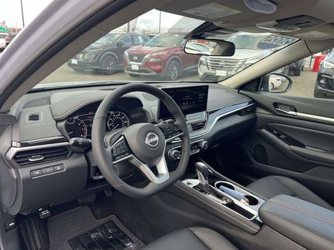 Certified 2025 Nissan Altima 2.5 SR w/ SR Premium Package image 21