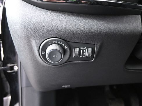 Used 2024 Jeep Compass Trailhawk AWD/4WD image 23