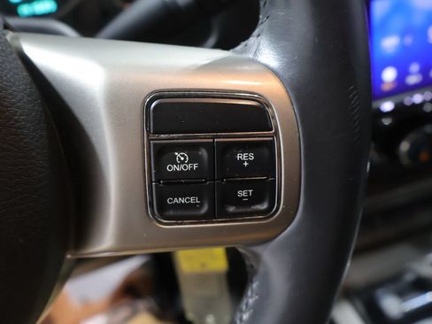 Used 2012 Jeep Liberty Limited Jet w/ Trailer Tow Class III Group AWD/4WD image 31