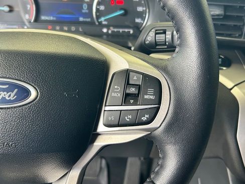 Used 2023 Ford Explorer XLT w/ Equipment Group 202A RWD image 38