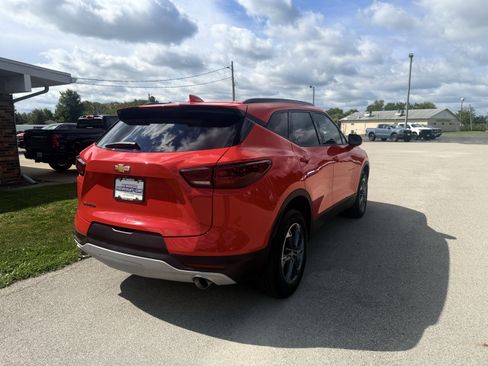 New 2025 Chevrolet Blazer LT w/ Convenience Package image 5