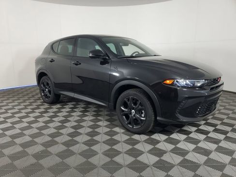 Used 2024 Dodge Hornet GT Plus w/ GT Blacktop Package image 2