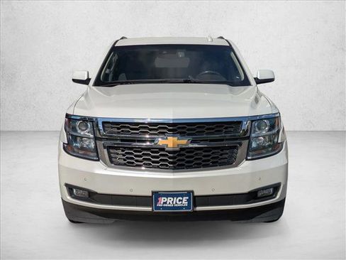 Used 2019 Chevrolet Tahoe LT w/ Luxury Package image 2