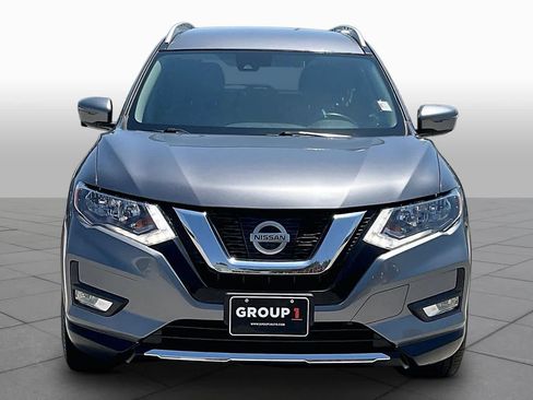 Used 2017 Nissan Rogue SL FWD image 4