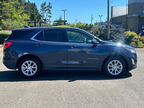 Used 2018 Chevrolet Equinox LT FWD image 4