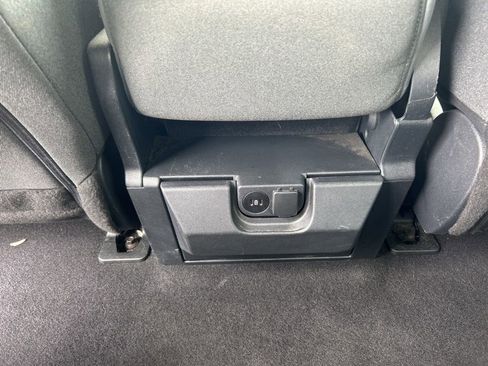 Used 2024 Ford F150 XLT AWD/4WD image 10