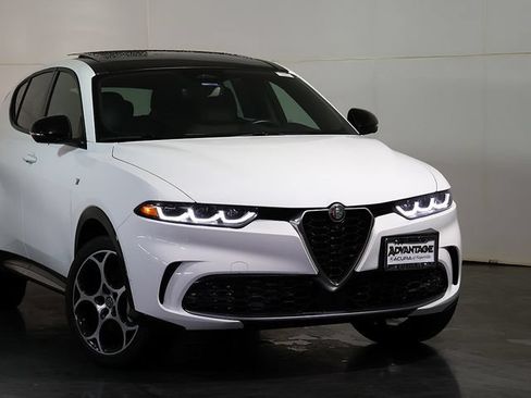 Used 2024 Alfa Romeo Tonale Ti w/ Active Assist Package AWD/4WD image 6