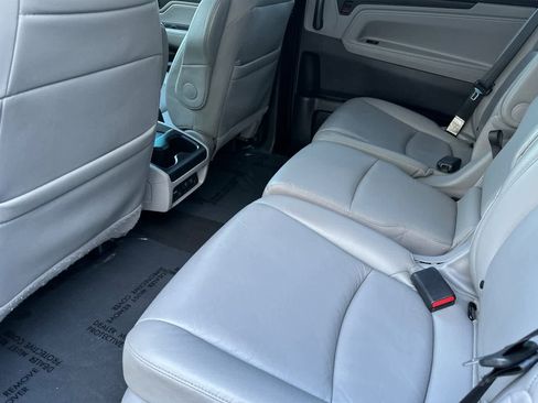 Used 2019 Honda Odyssey EX-L image 4