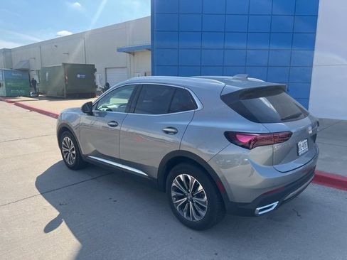 Used 2024 Buick Envision Preferred image 8