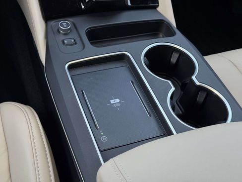 Certified 2025 Acura MDX w/ Technology Package image 21