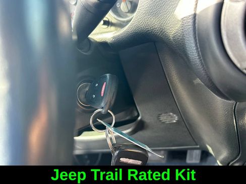 Used 2016 Jeep Wrangler Unlimited Sport AWD/4WD image 40