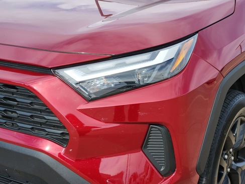 Used 2024 Toyota RAV4 LE image 11