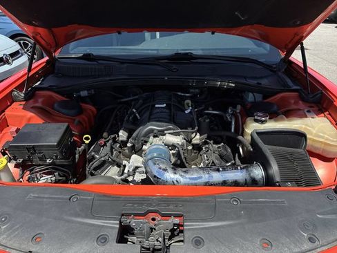 Used 2016 Dodge Charger R/T w/ Plus Group RWD image 30