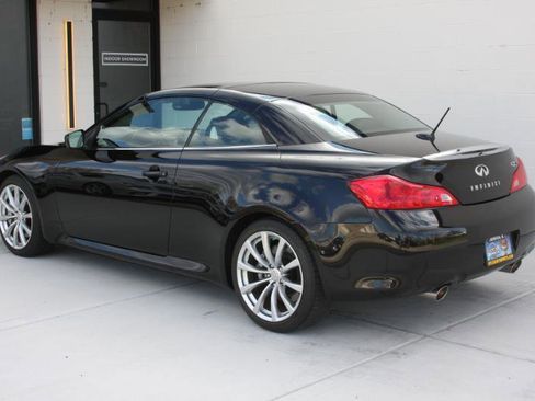 Used 2009 INFINITI G37 Convertible w/ Premium Pkg RWD image 26