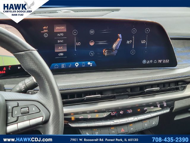 Used 2025 Cadillac XT4 Sport AWD/4WD image 21