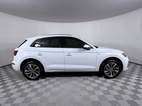 Certified 2023 Audi Q5 2.0T Premium Plus w/ Premium Plus Package AWD/4WD image 9