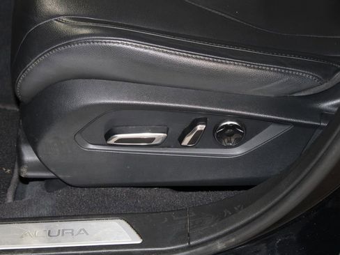 Used 2019 Acura RDX FWD image 18