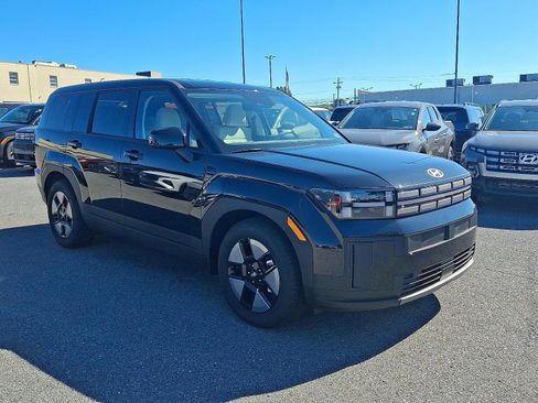 New 2026 Hyundai Santa Fe SE image 2