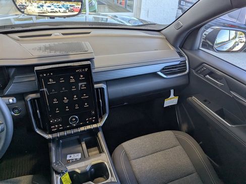 New 2026 GMC Acadia Elevation w/ Super Cruise Package image 19