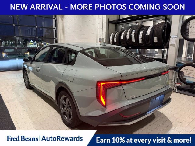 Used 2025 Kia K4 FWD image 5