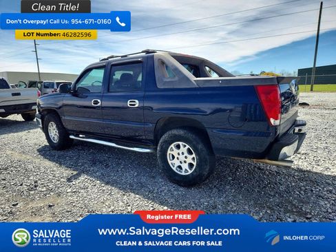 Used 2005 Chevrolet Avalanche LS w/ Onstar Plus Package image 3