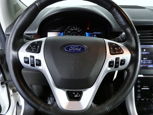 Used 2013 Ford Edge Limited image 22