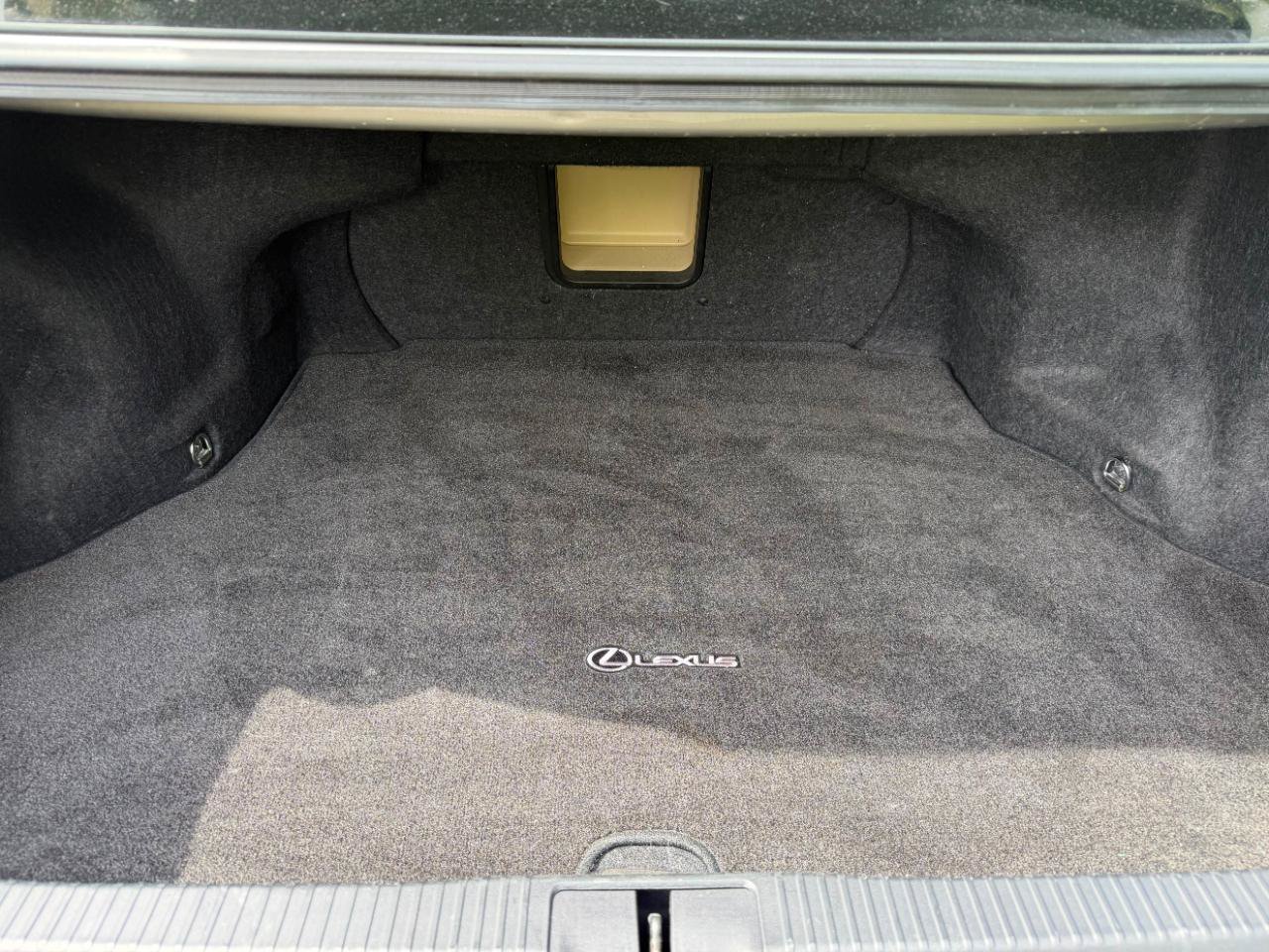 Used 2016 Lexus ES 350 w/ Premium Package w/Wood Trim FWD image 20