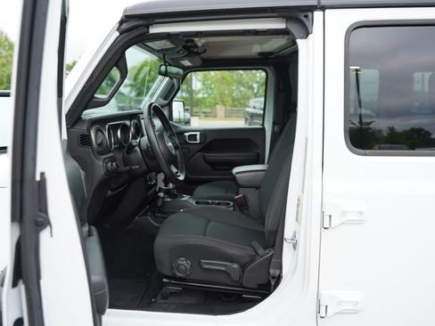 Used 2021 Jeep Wrangler Unlimited Sport AWD/4WD image 12