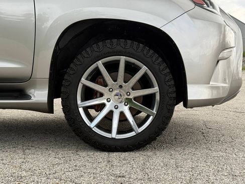 Used 2021 Lexus GX 460 Premium AWD/4WD image 9