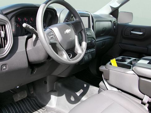 Used 2024 Chevrolet Silverado 1500 W/T w/ WT Fleet Convenience Package RWD image 9