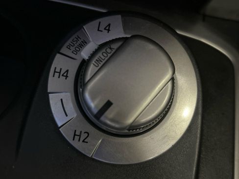 Used 2019 Toyota 4Runner SR5 Premium AWD/4WD image 15