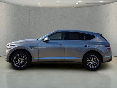 Used 2024 Genesis GV80 2.5T AWD/4WD image 2