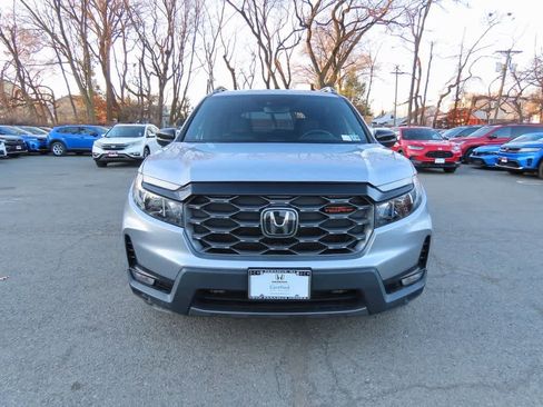 Certified 2023 Honda Passport TrailSport image 6