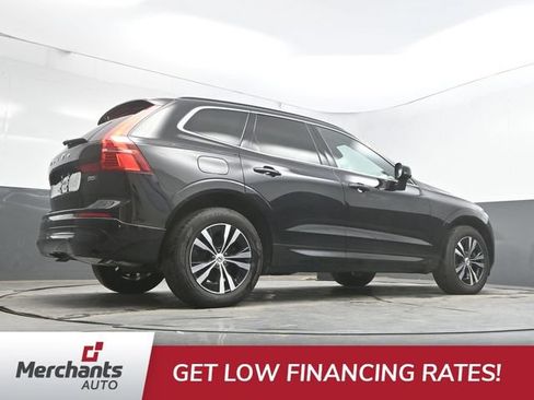Used 2023 Volvo XC60 B5 Core AWD/4WD image 40