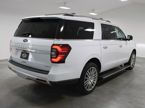 Used 2023 Ford Expedition Max Limited image 9