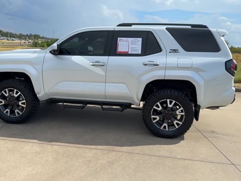 Used 2026 Toyota 4Runner TRD Sport Premium AWD/4WD image 5