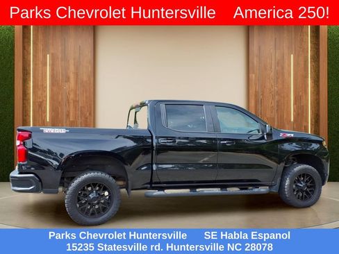 Certified 2020 Chevrolet Silverado 1500 LT Trail Boss w/ Midnight Edition AWD/4WD image 32