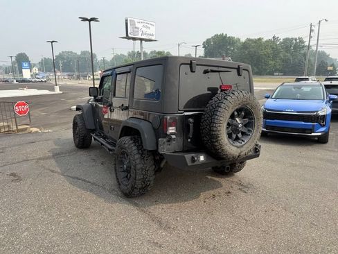Used 2016 Jeep Wrangler Unlimited Sport w/ Quick Order Package 24S AWD/4WD image 6