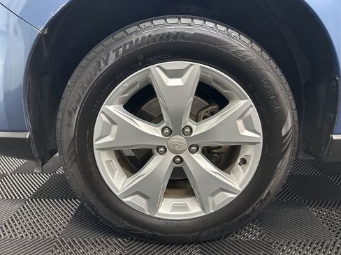 Used 2016 Subaru Forester 2.5i w/ Alloy Wheel Package image 36