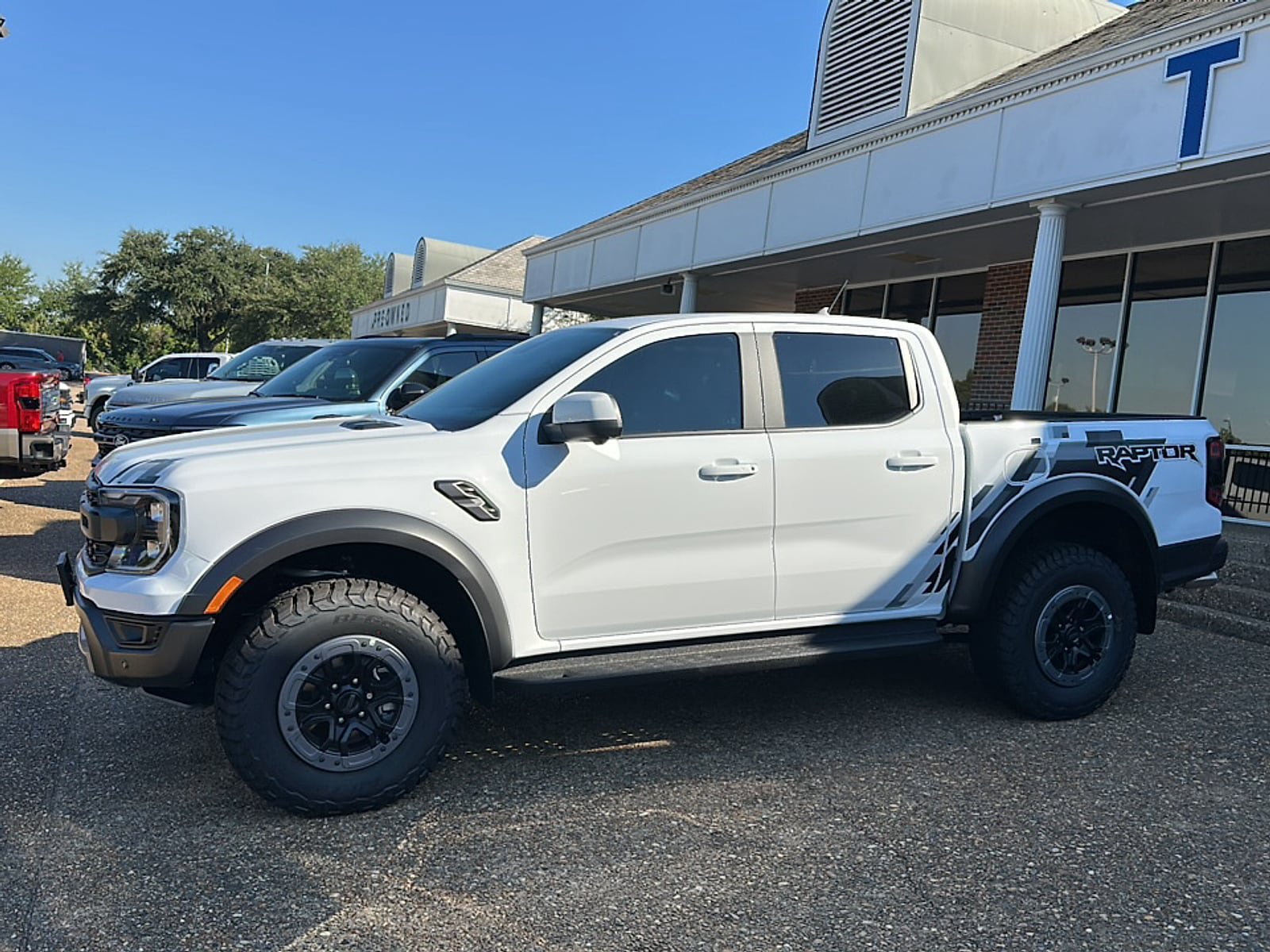 New 2026 Ford Ranger Raptor AWD/4WD image 2