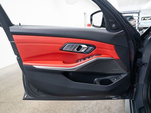 Used 2025 BMW M3 Competition w/ Executive Package image 17