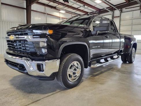 New 2026 Chevrolet Silverado 3500 LT w/ All Star Edition image 2